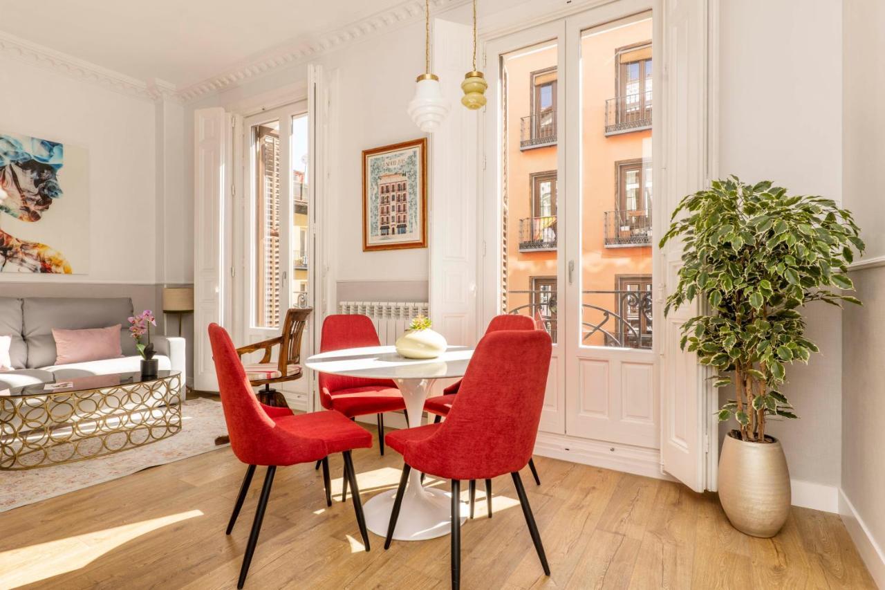 Madrid 1915 Private Suites Экстерьер фото